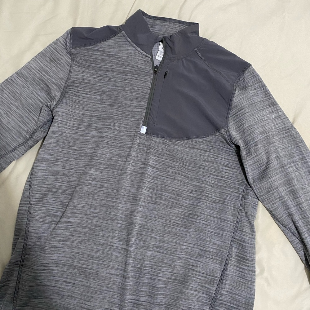 Grey DSG pullover
